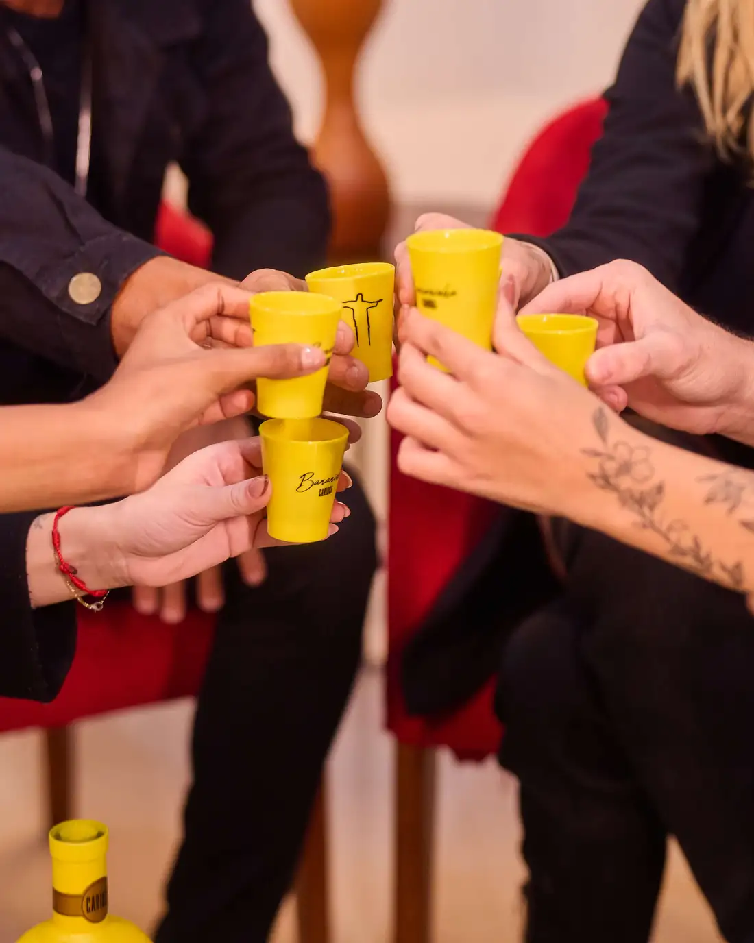 Copinho de Shot Plástico - Bananinha Carioca